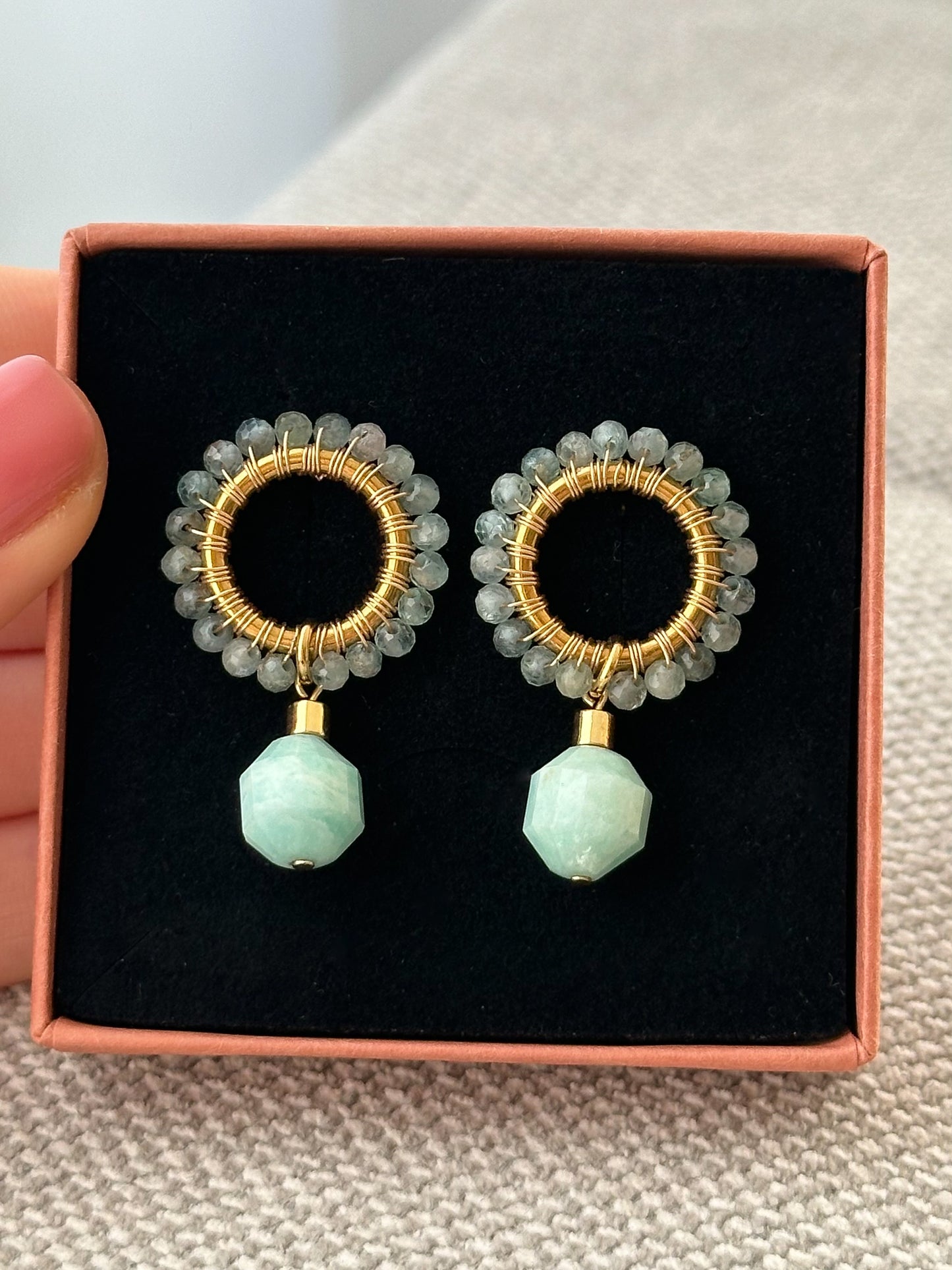 princess louise • plecione kolczyki z amazonitu