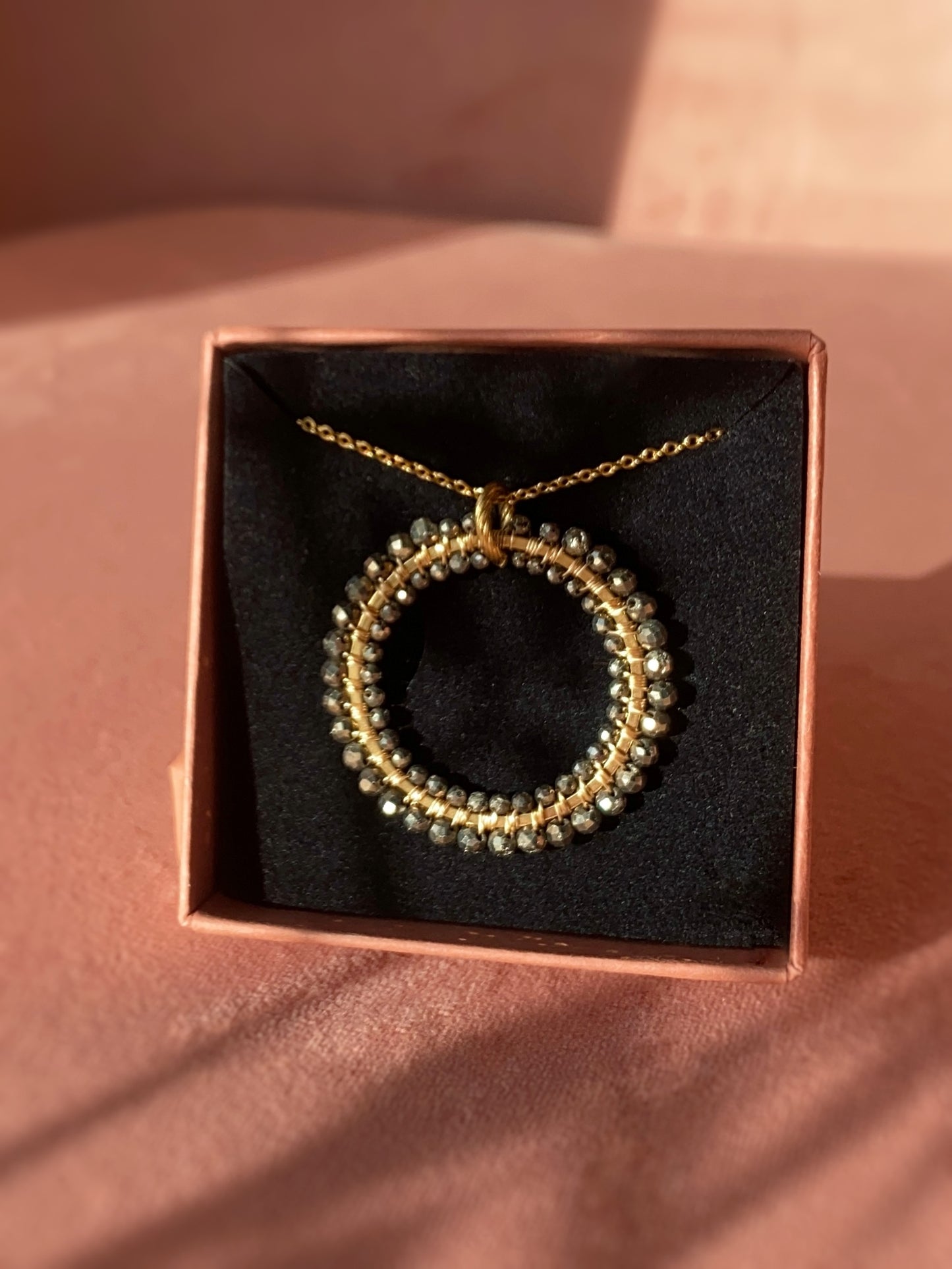 princess gloria 30 mm • naszyjnik z pirytu