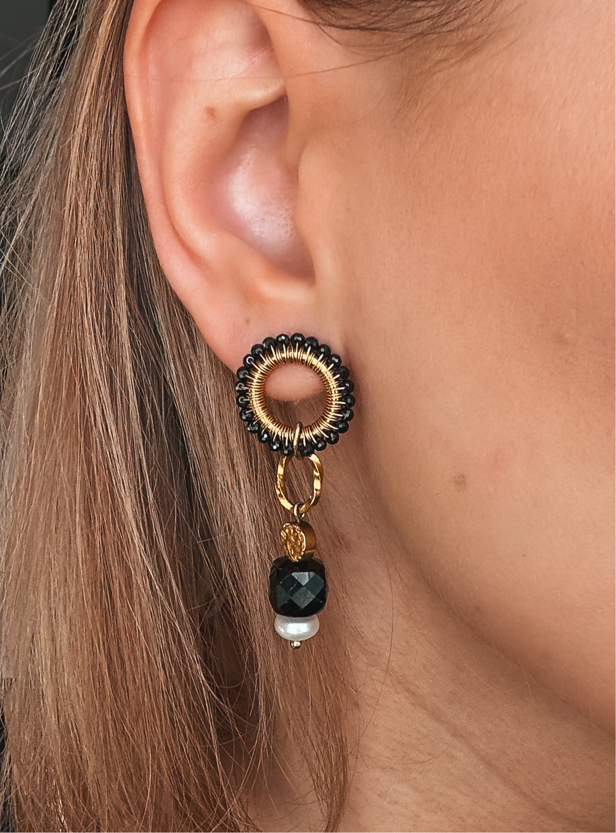 plecione kolczyki z czarnego turmalinu z perłą