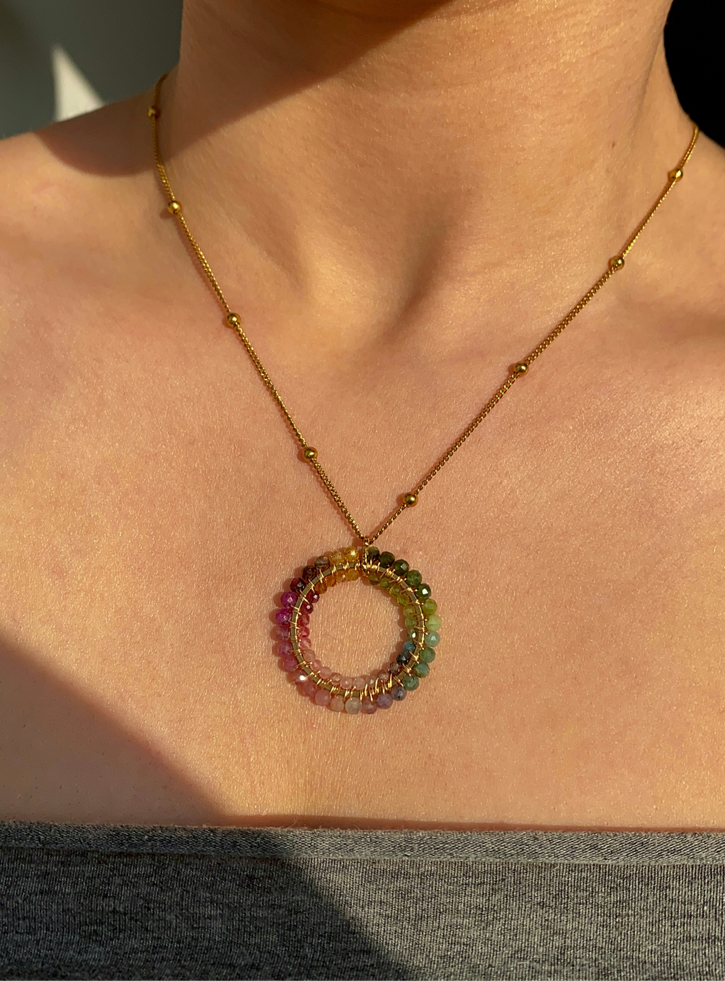 tęczówka 25 mm • kolorowy naszyjnik z turmalinu 