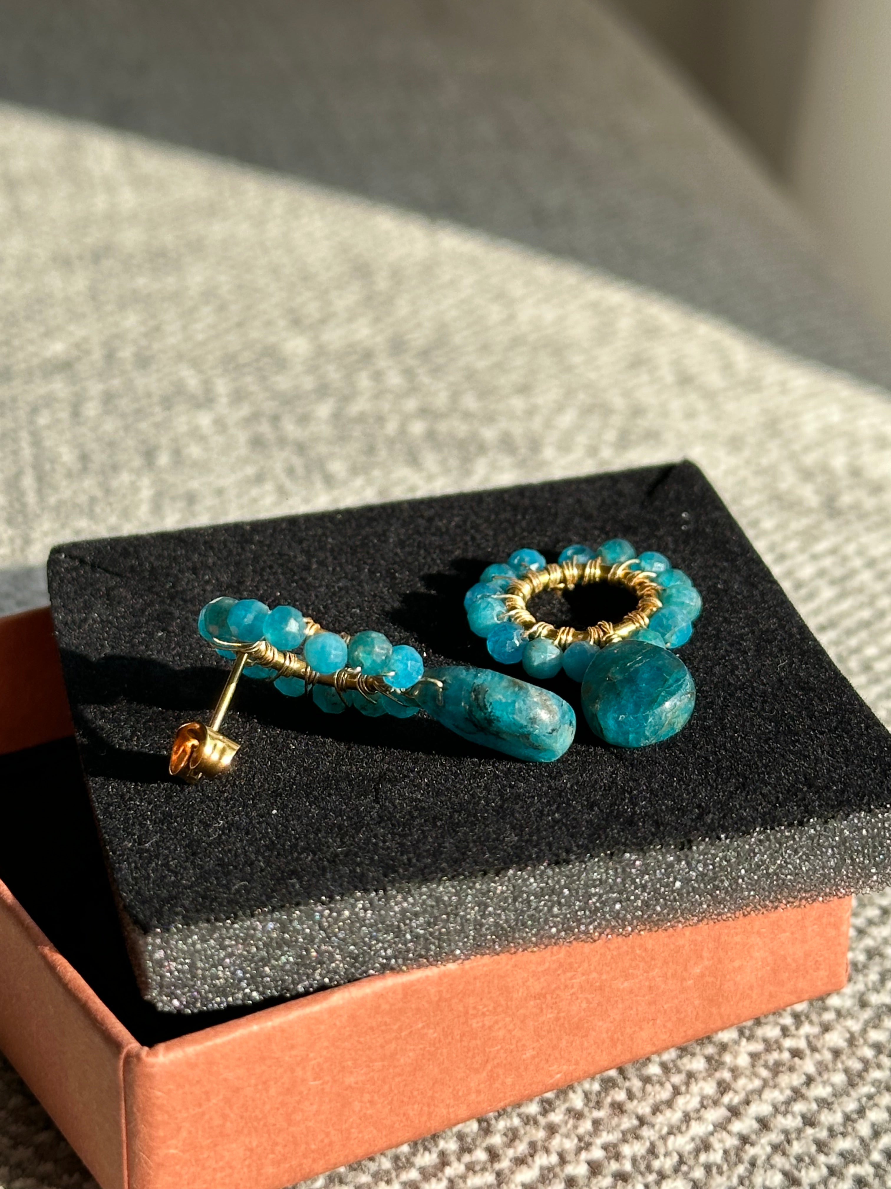 plecione kolczyki z apatytu • gold