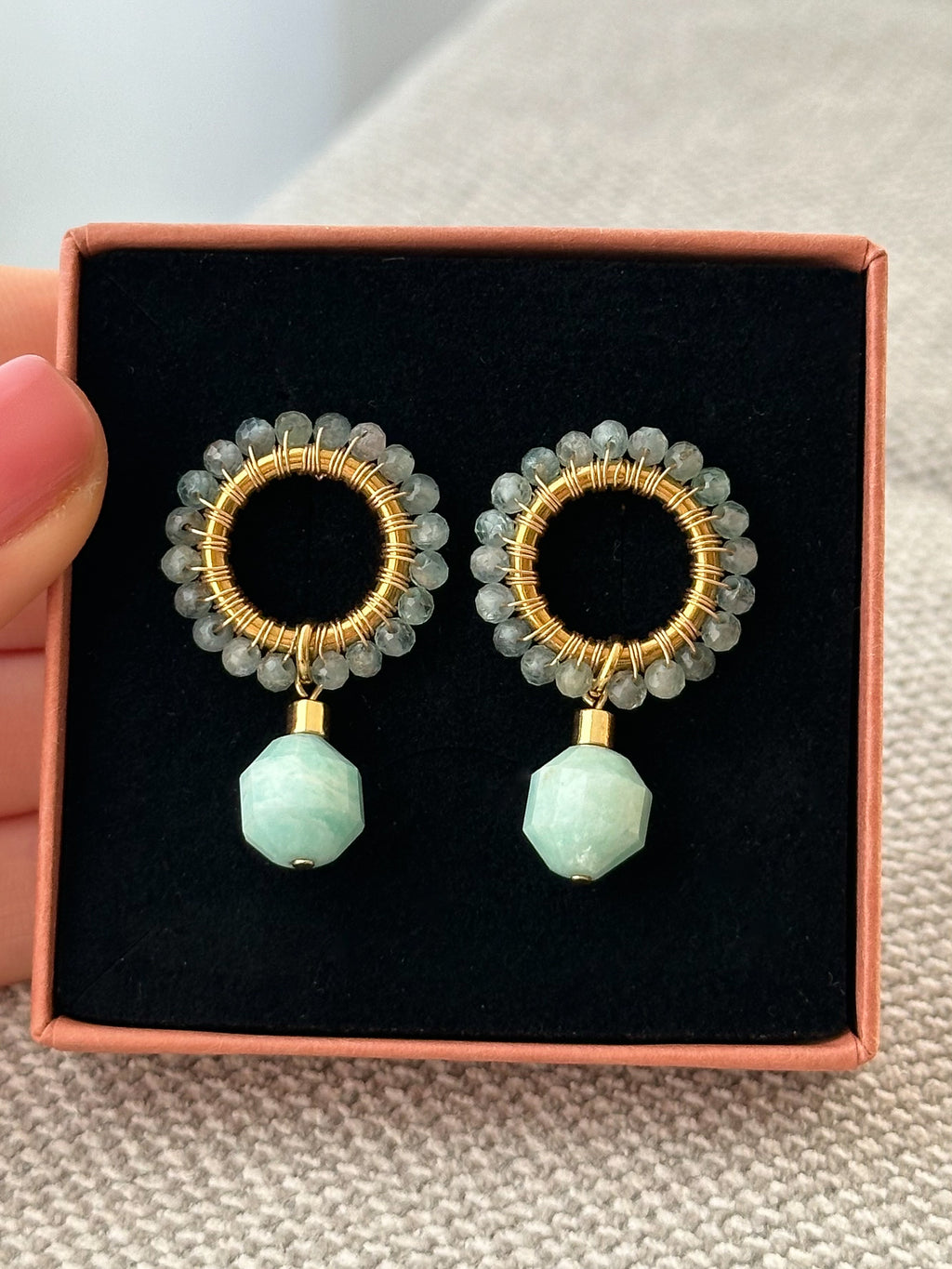 princess louise • plecione kolczyki z amazonitu