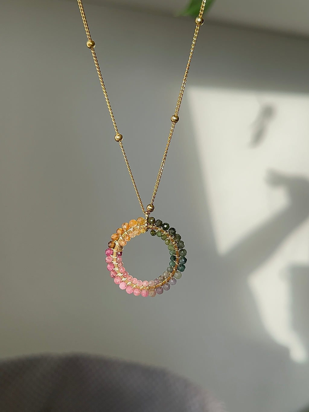 tęczówka 25 mm • kolorowy naszyjnik z turmalinu 