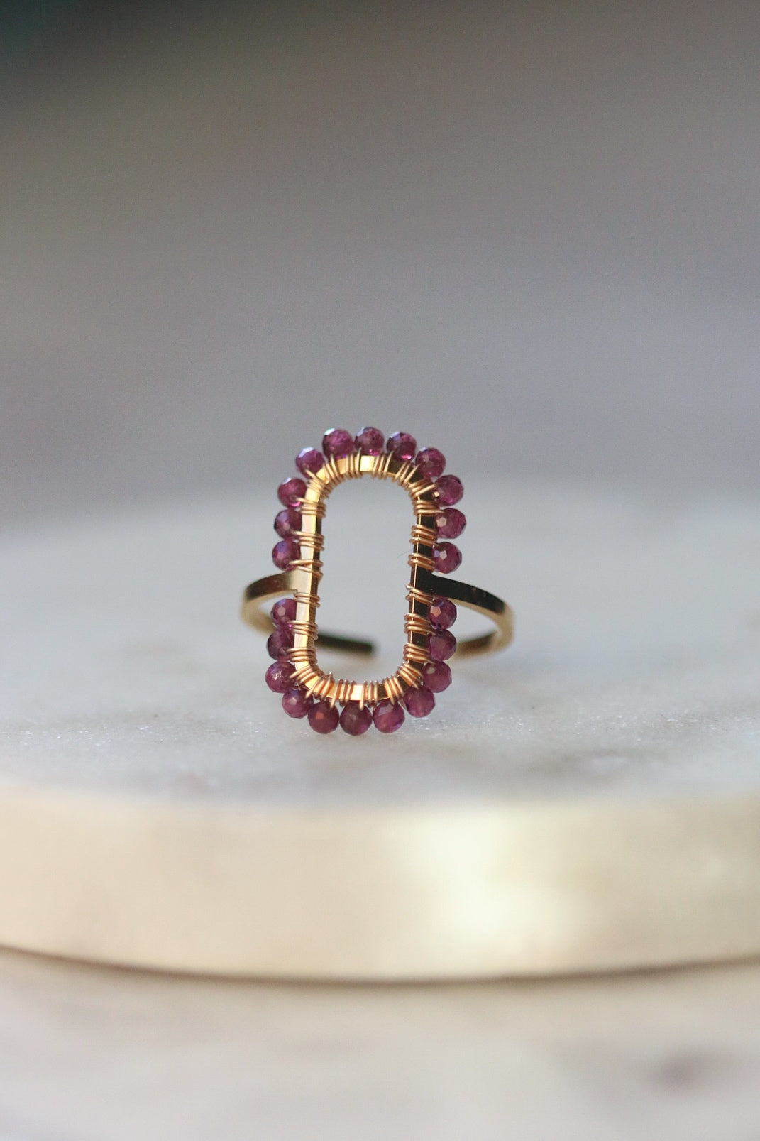 Pierścionek SOPHIE z granatu