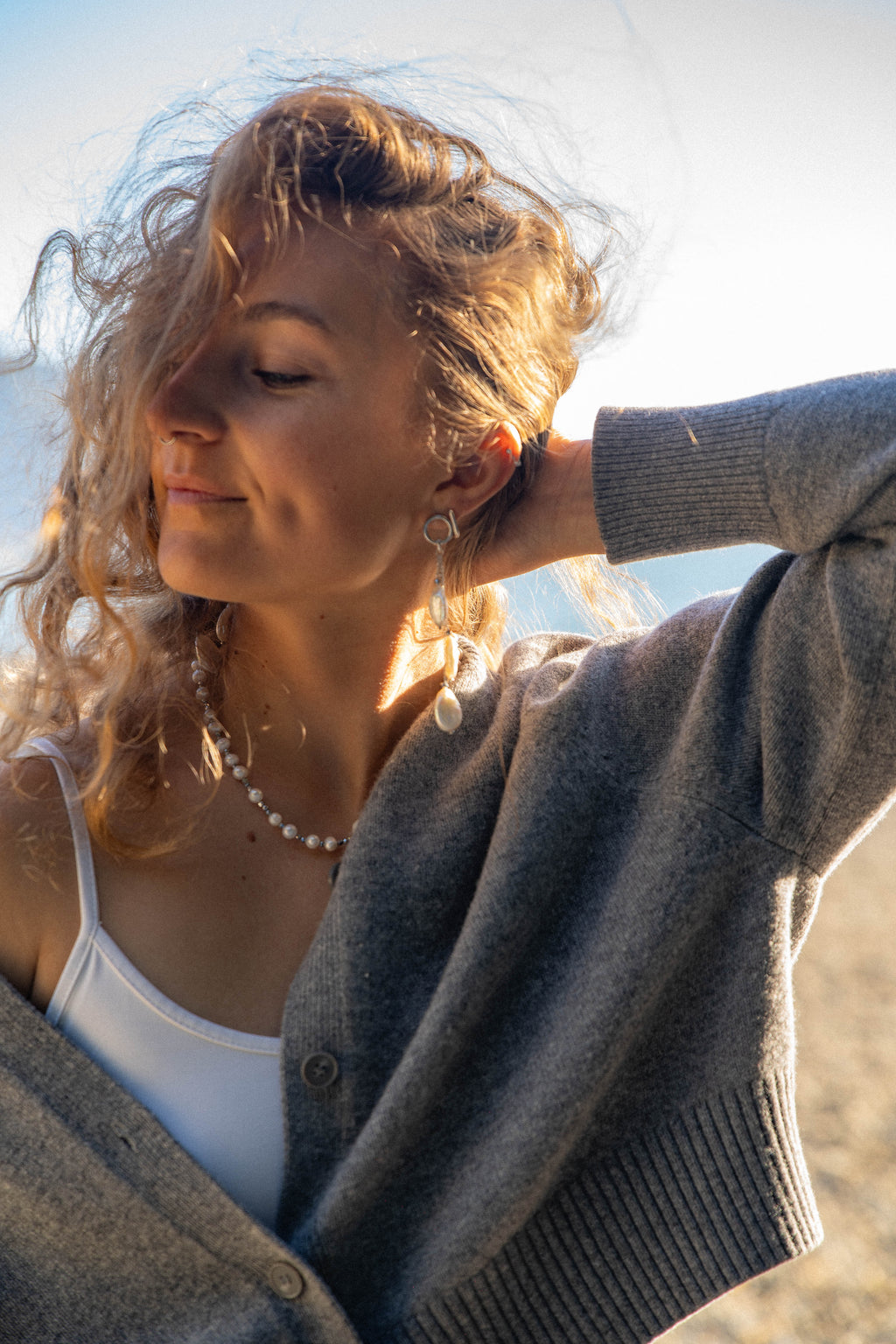 kolczyki love NATALIE potrójne łezki z pereł • srebrne