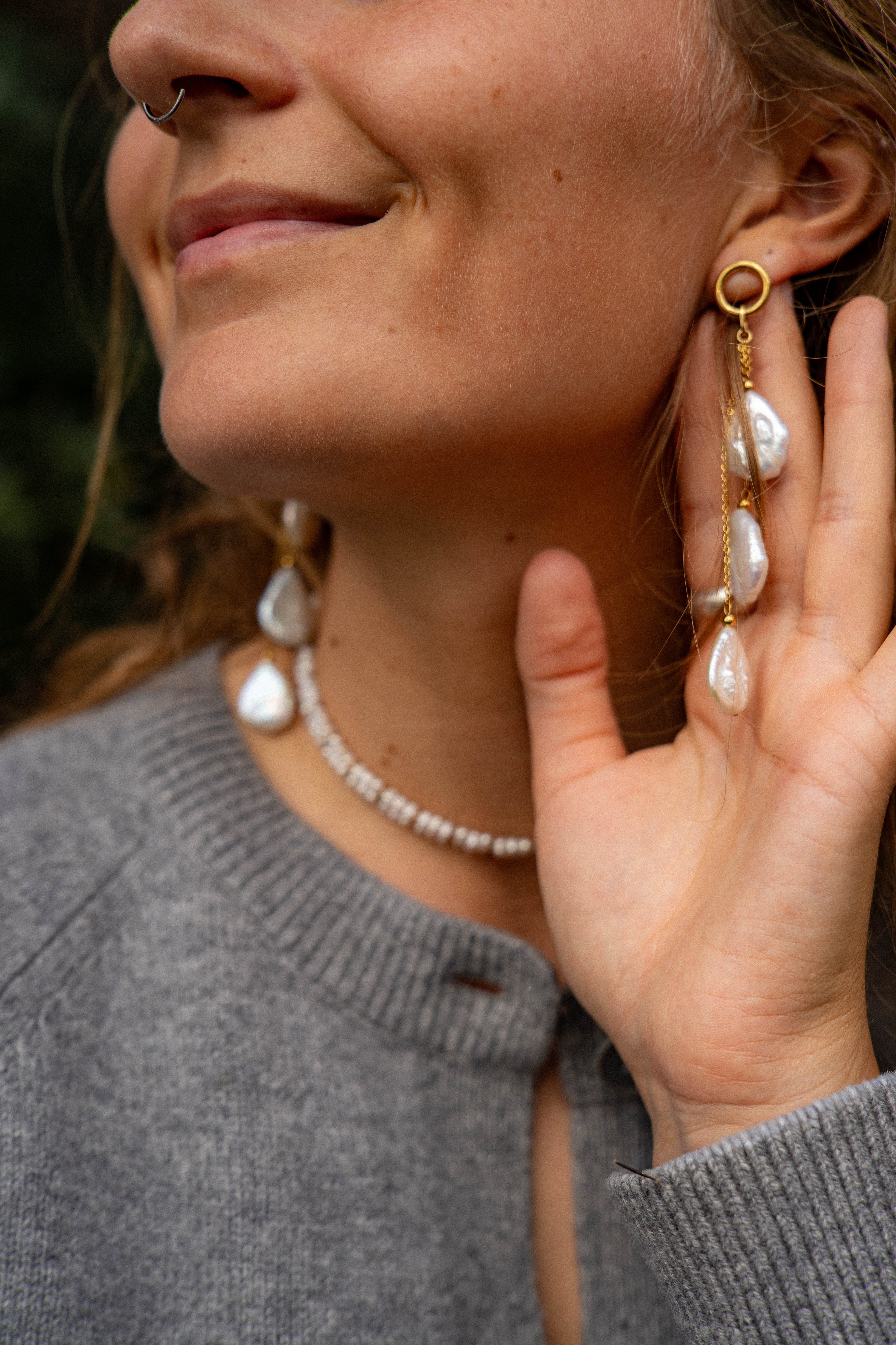 Kolczyki love NATALIE potrójne łezki z pereł • złote