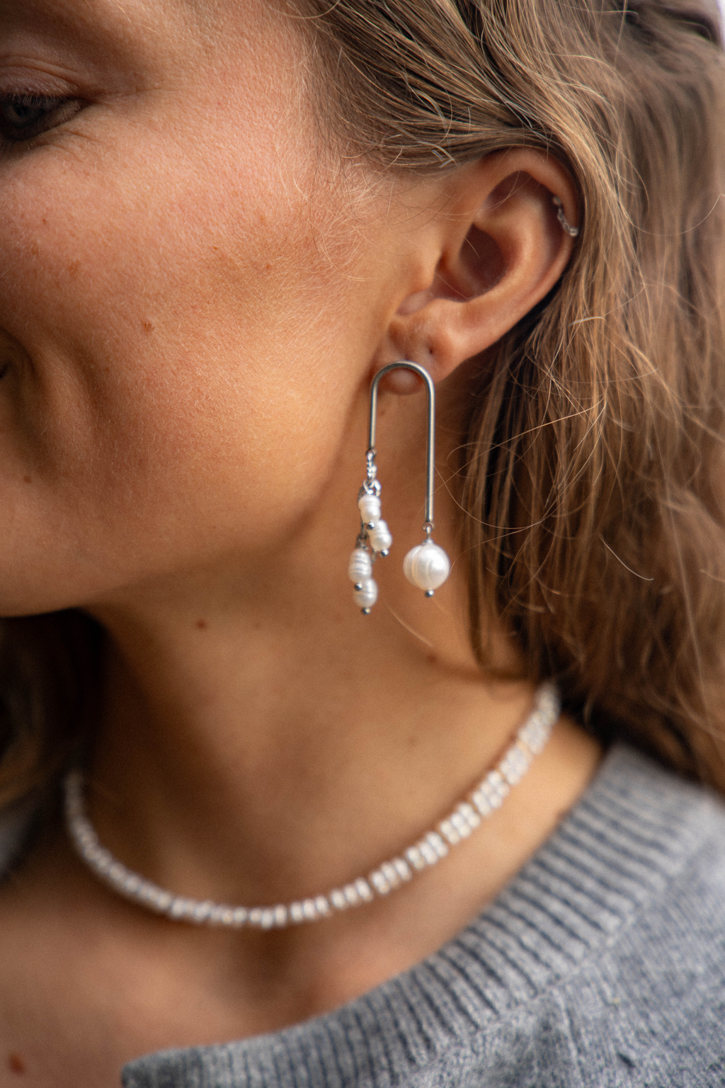 Kolczyki Love CAROLA z perłami • srebrne