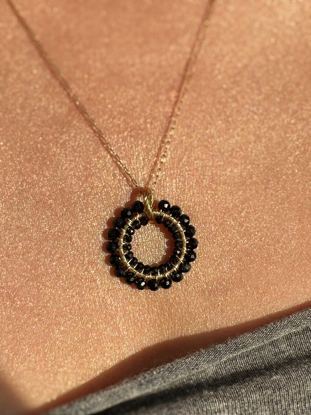 Naszyjnik IGNA 16 z czarnego turmalinu