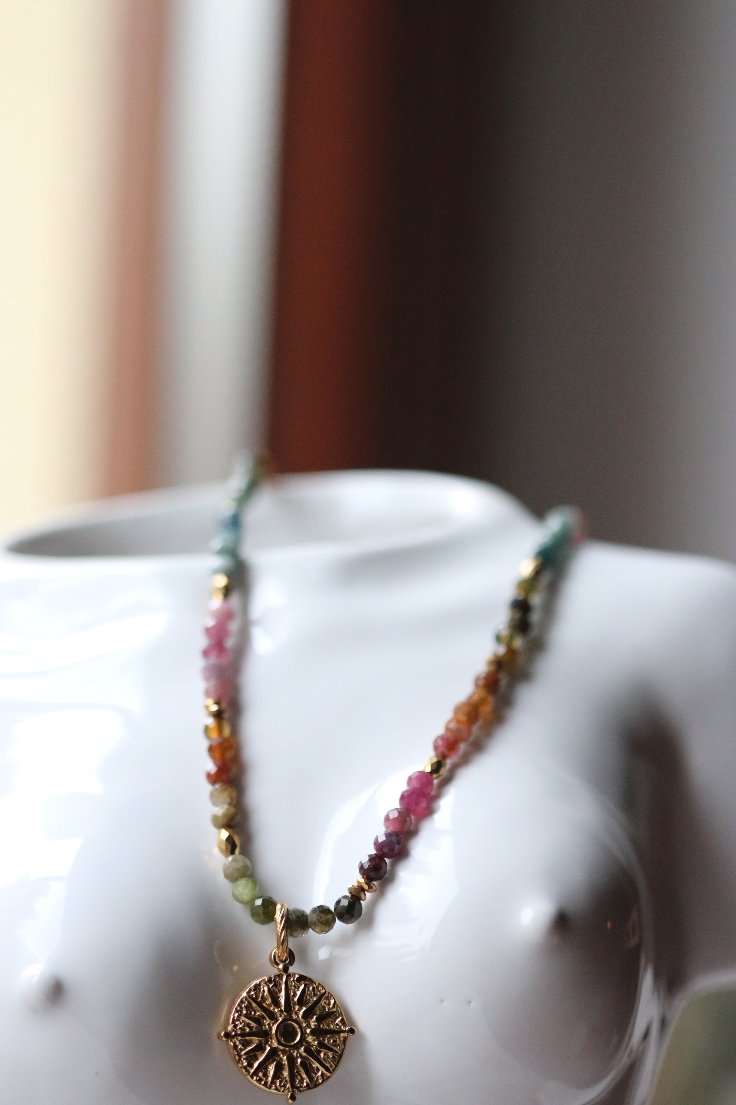 Naszyjnik LOUISE II z turmalinu • krótki