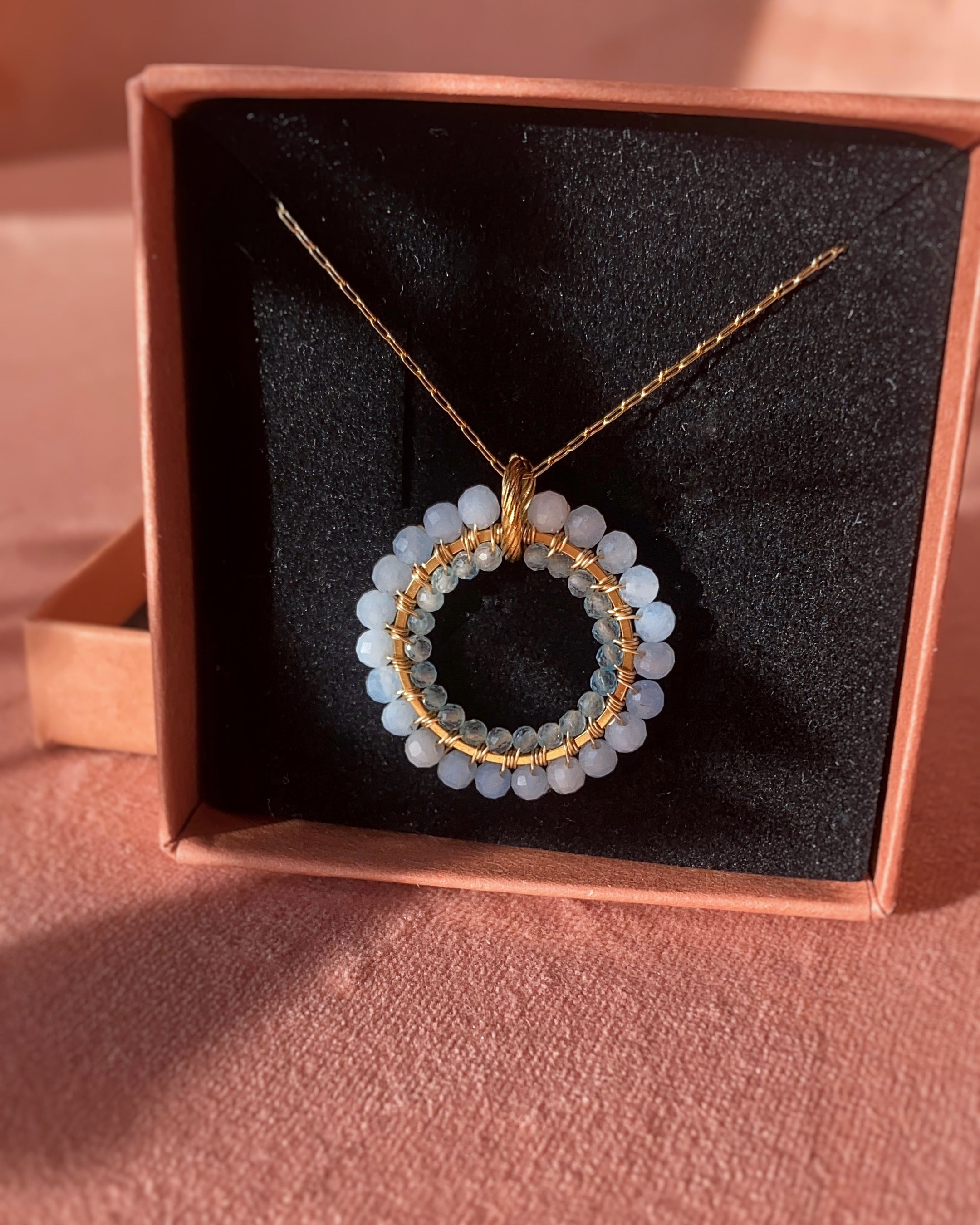 Naszyjnik NOEMI z akwamarynu