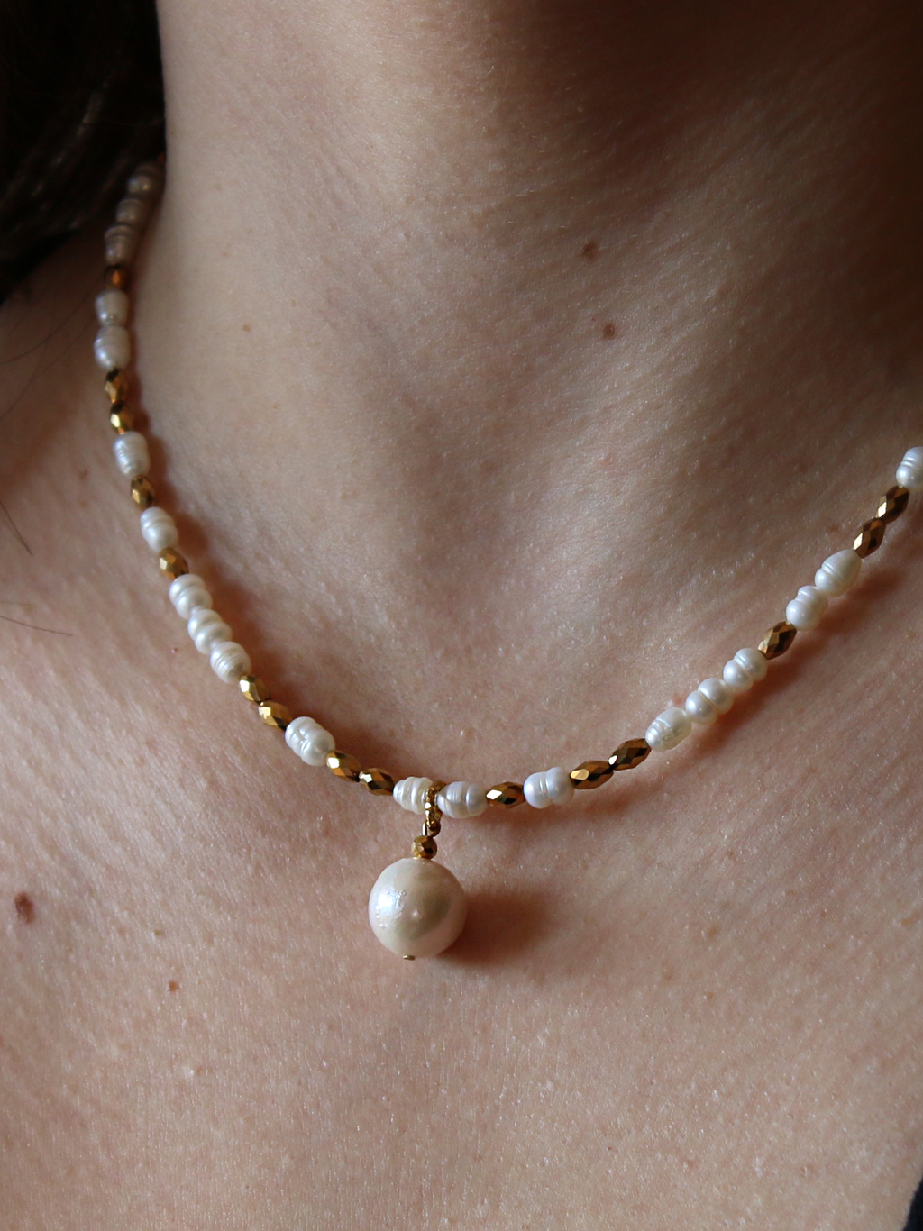 Naszyjnik Love ADELEINE z naturalnych pereł