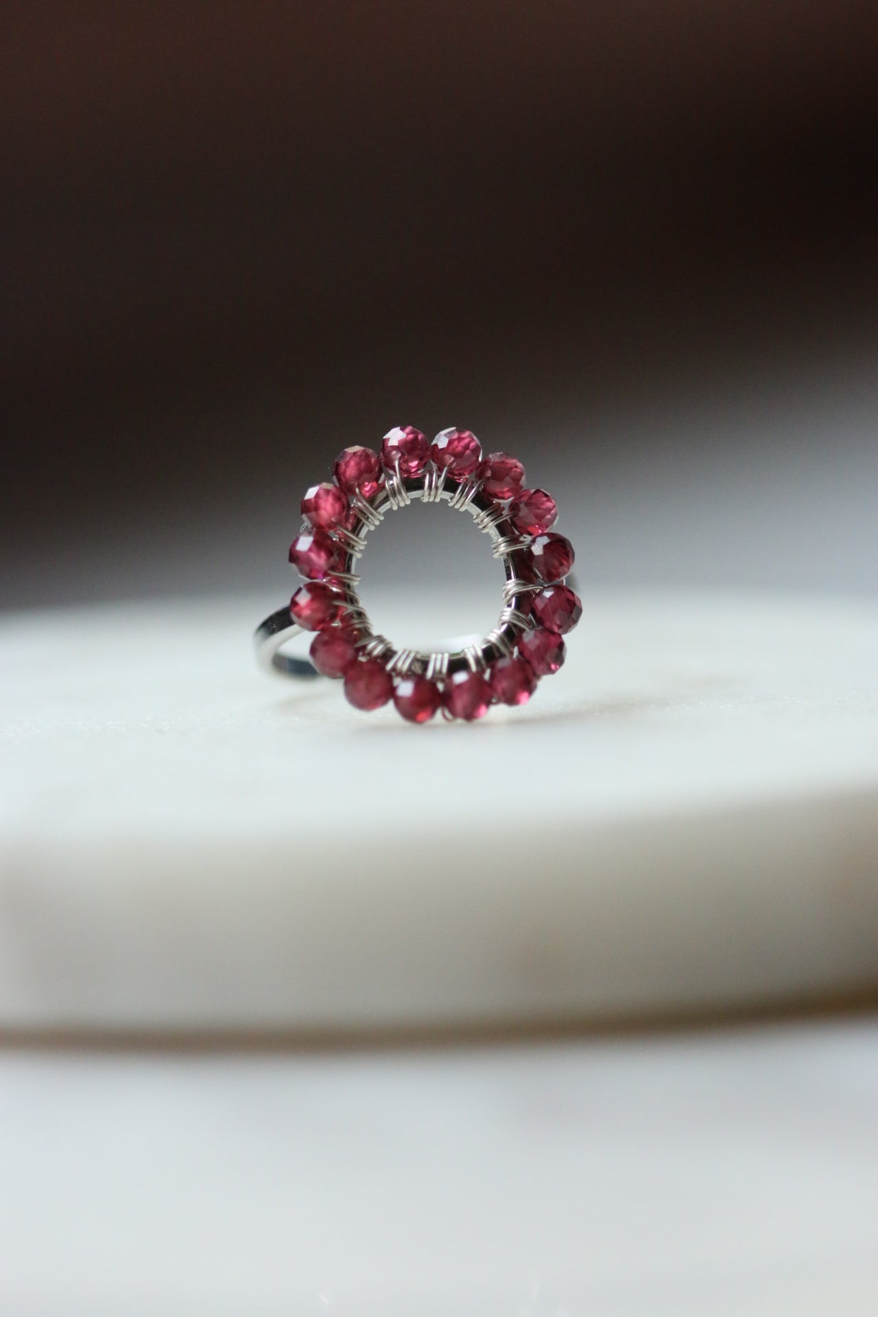 Pierścionek MIRA z rodolitu • srebrny