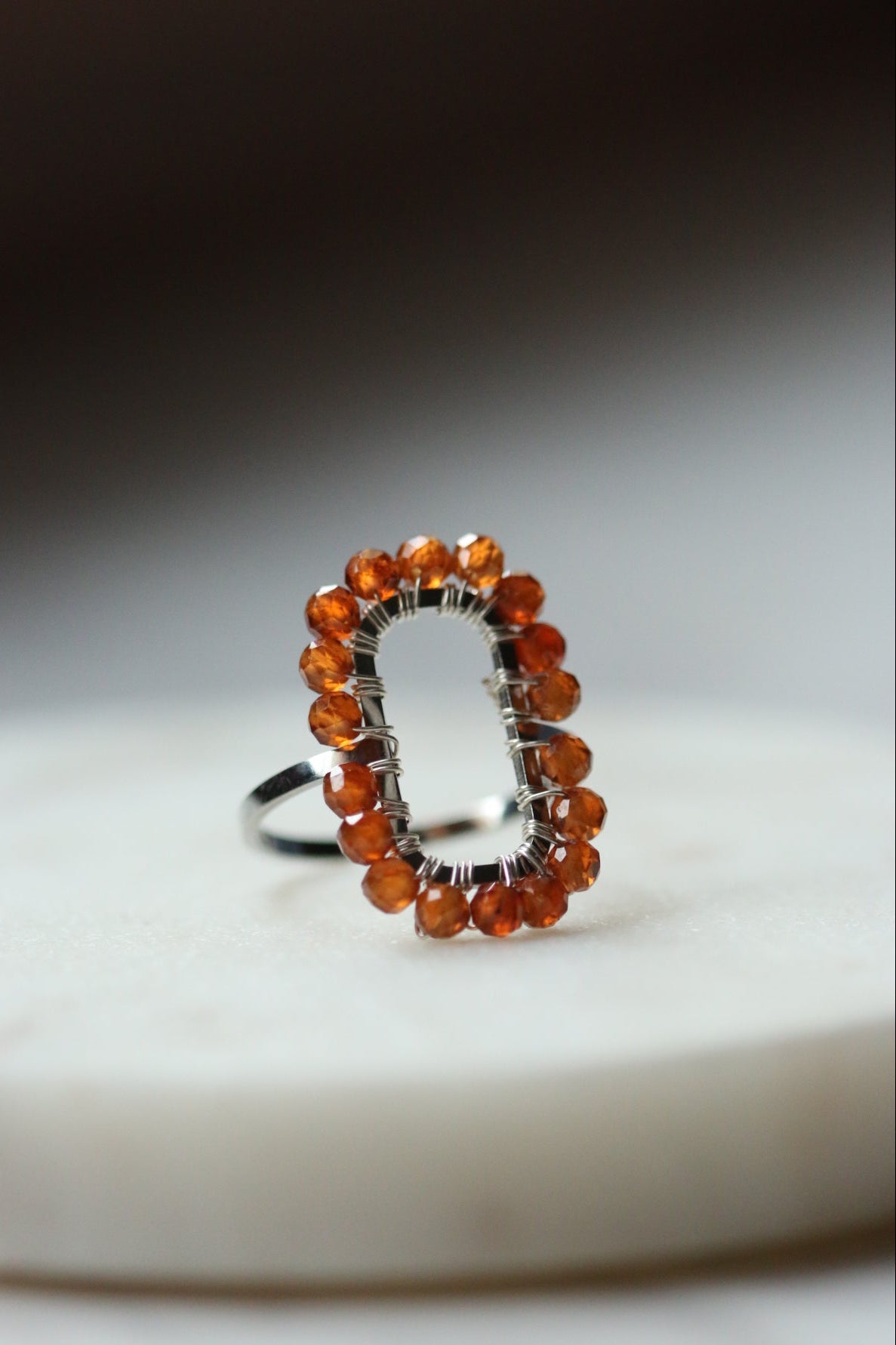 Pierścionek SOPHIE z spessartynu • srebrny