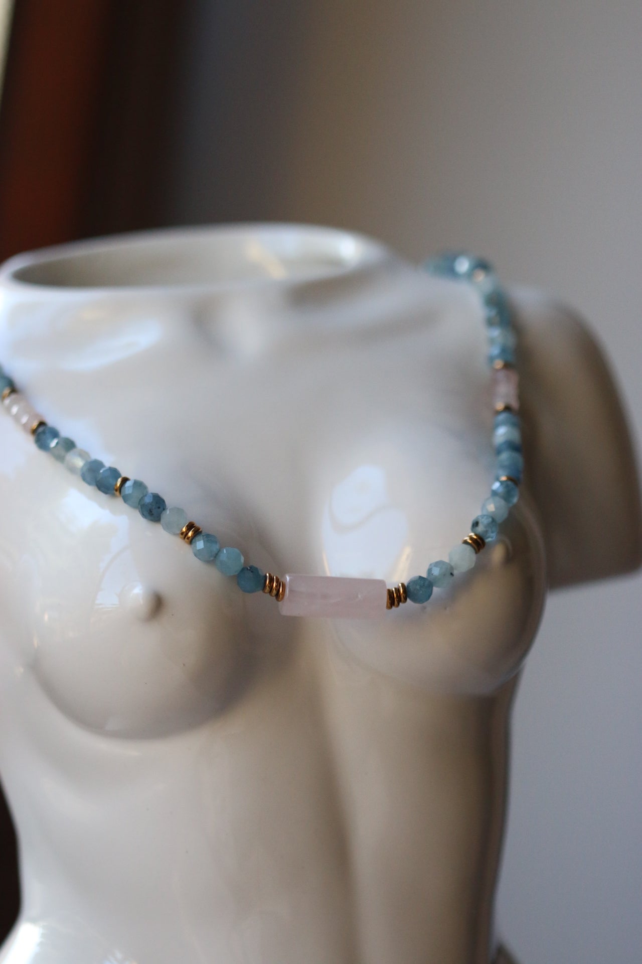 naszyjnik NAINE z akwamarynu