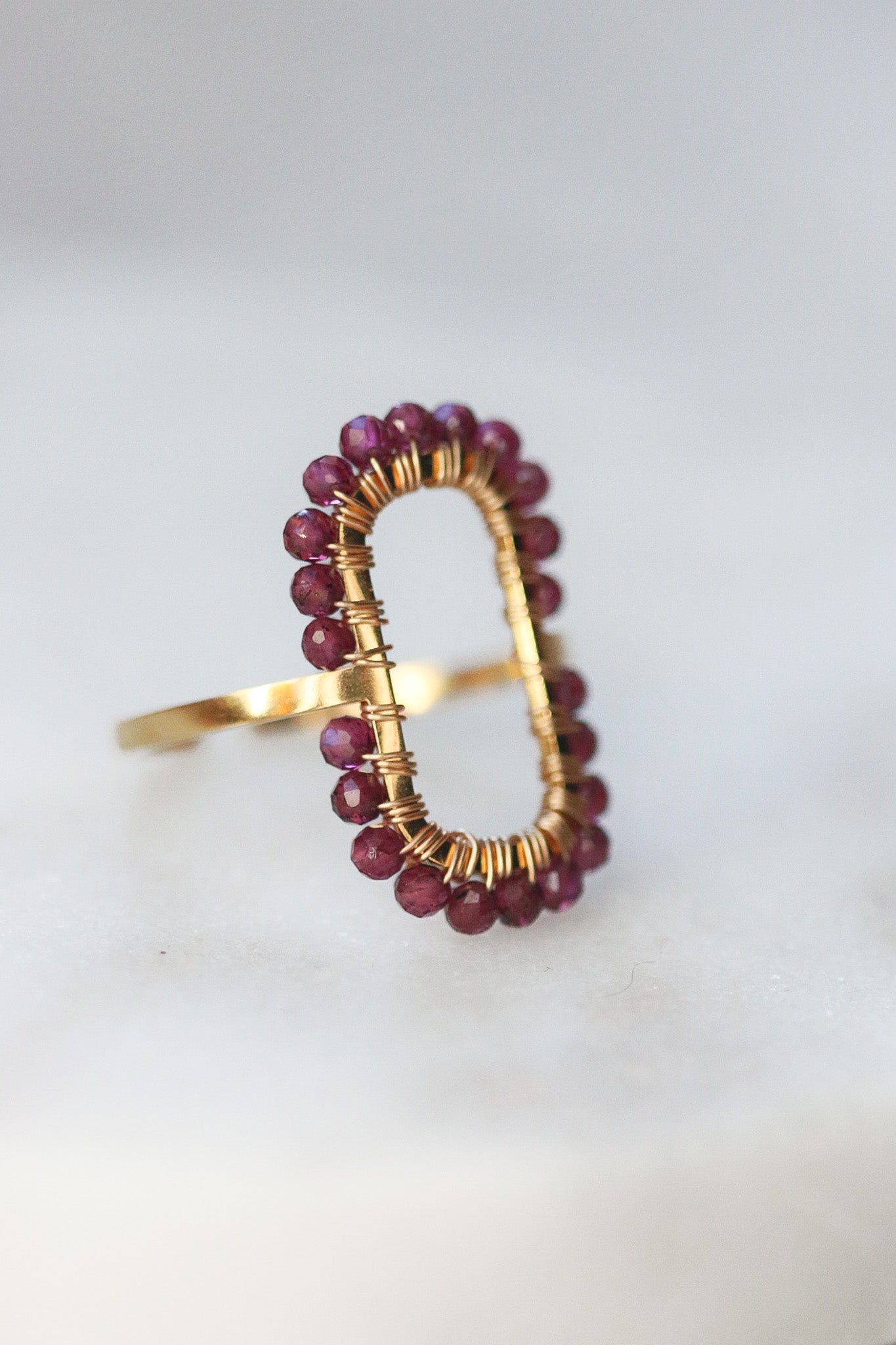 pierścionek SOPHIE z granatu