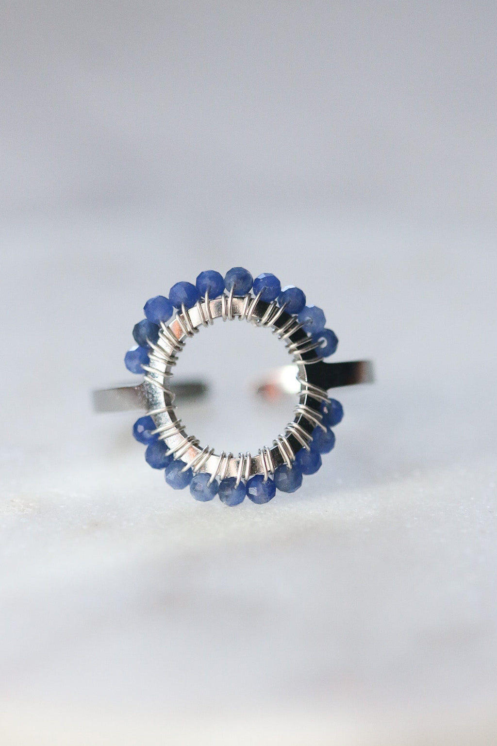 Pierścionek MIRA z sodalitu • srebrny