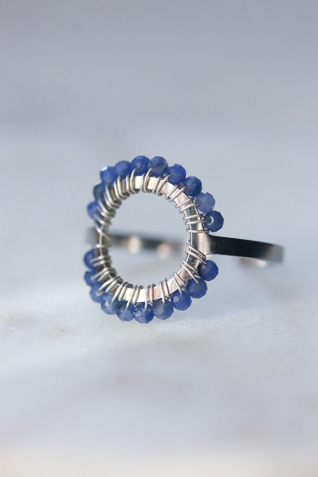 Pierścionek MIRA z sodalitu • srebrny