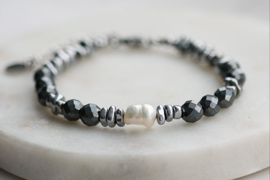 Bransoletka DARIE z hematytu z perłą
