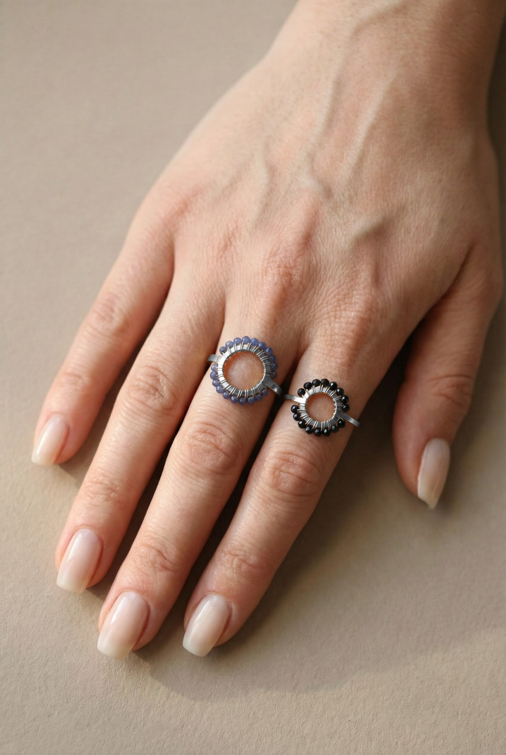 Pierścionek MIRKA z czarnego turmalinu • srebrny